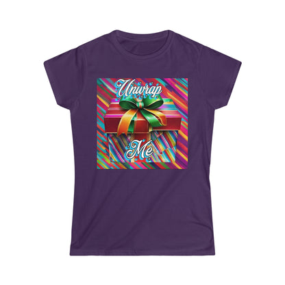 Women's "Unwrap me" T-Shirt